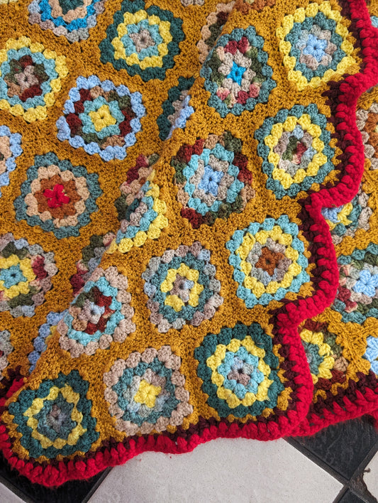 Granny Square throw/shawl