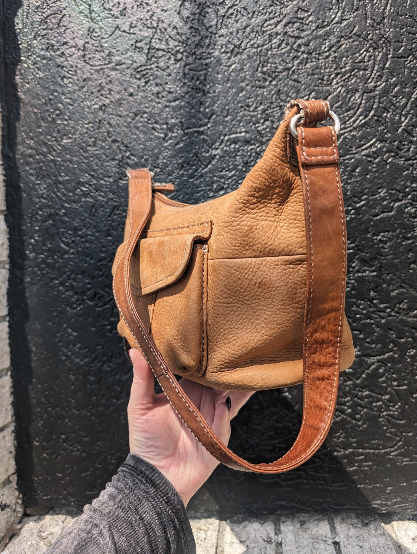 Vintage fossil leather shoulder bag