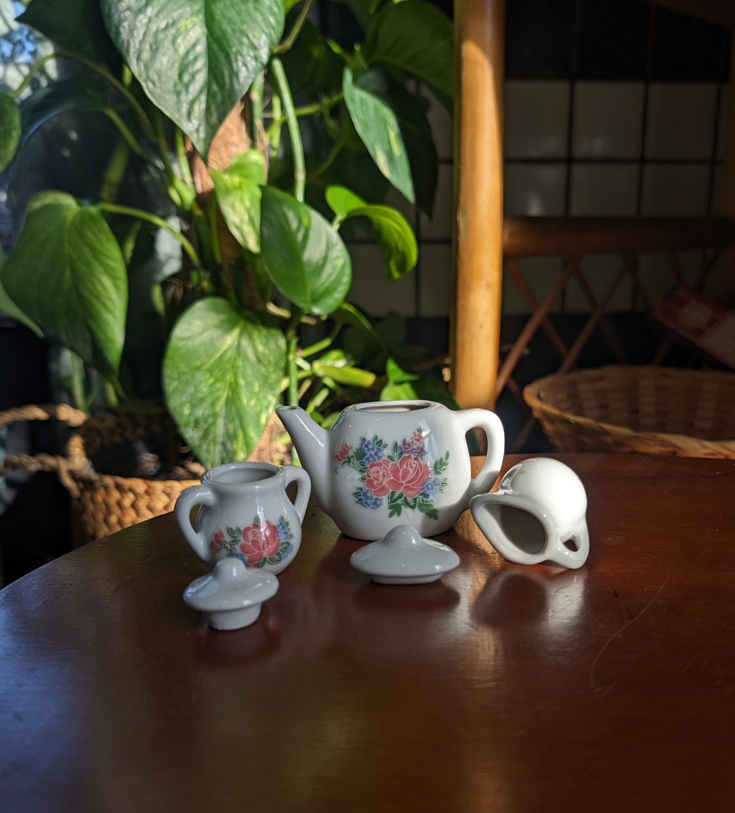 Mini ceramic floral tea set